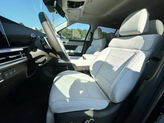 new 2025 Hyundai SANTA FE HEV car, priced at $43,825