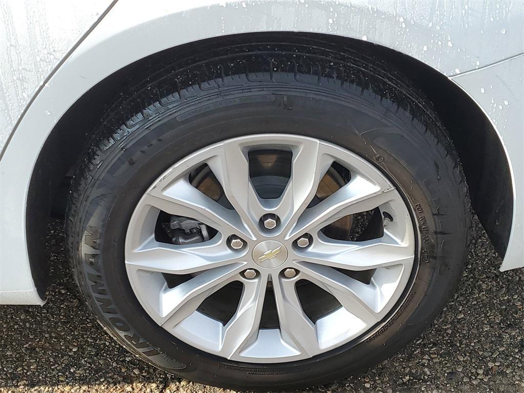 used 2024 Chevrolet Malibu car, priced at $16,346