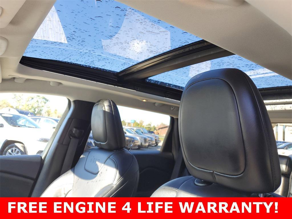 used 2022 Jeep Cherokee car, priced at $24,809