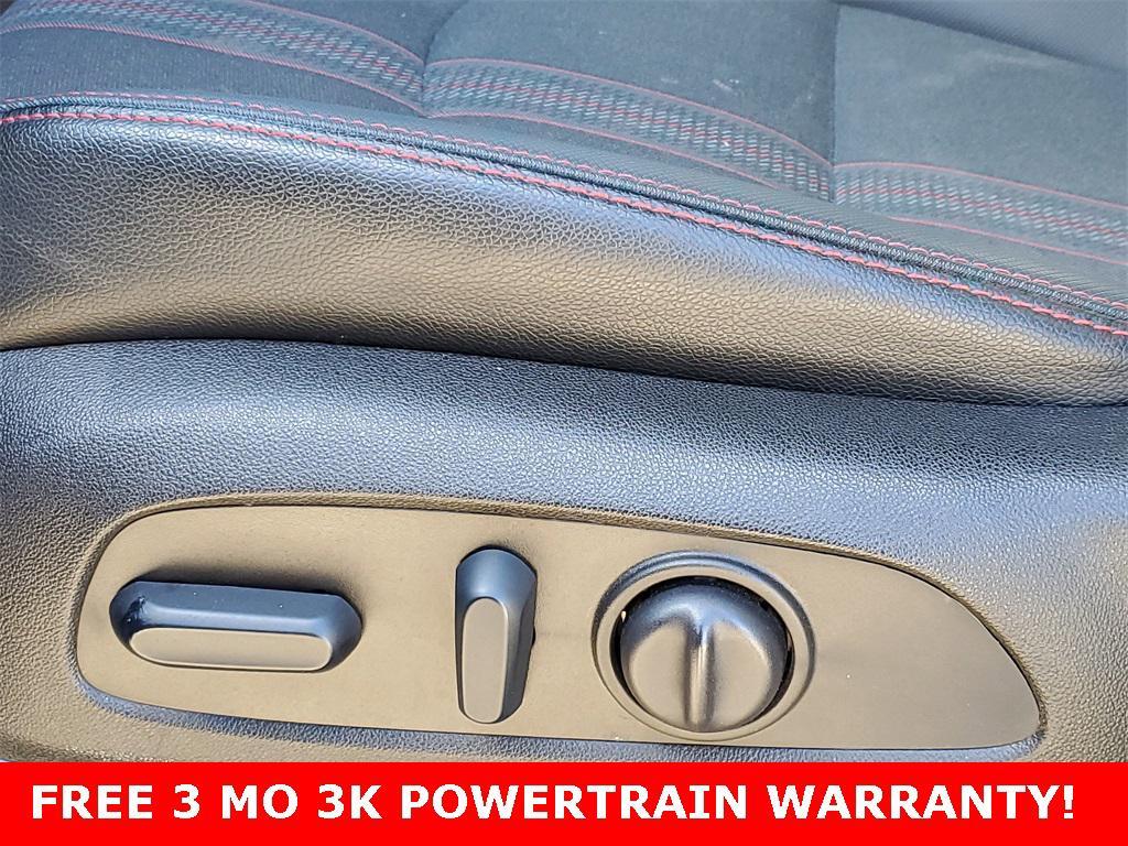 used 2023 Chevrolet Equinox car, priced at $21,699