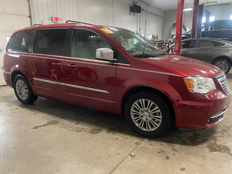 used 2015 Chrysler Town & Country car, priced at $9,595