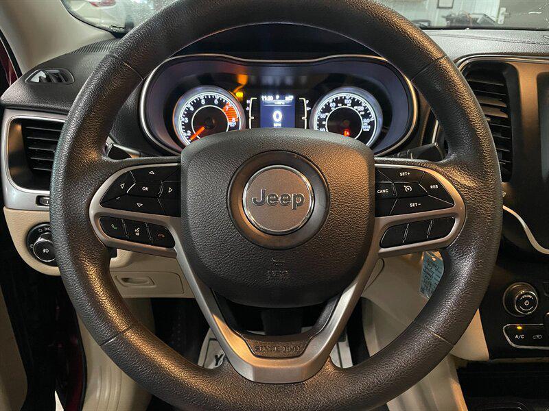 used 2019 Jeep Cherokee car, priced at $9,995