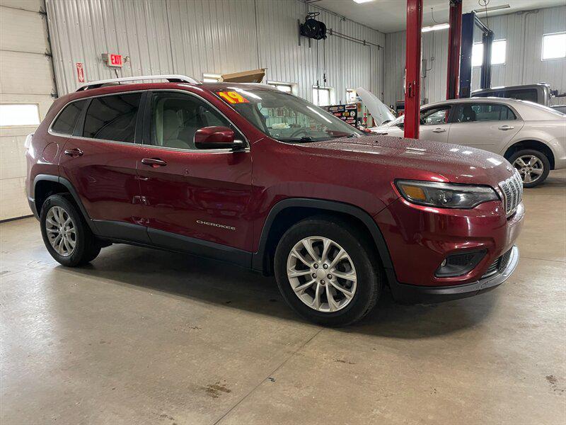 used 2019 Jeep Cherokee car, priced at $9,995