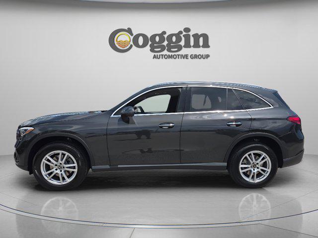 new 2026 Mercedes-Benz GLC 300 car, priced at $55,185