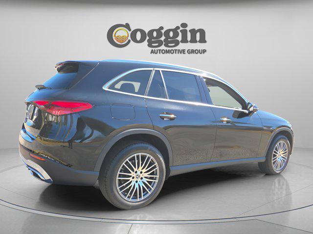 new 2026 Mercedes-Benz GLC 300 car, priced at $55,470