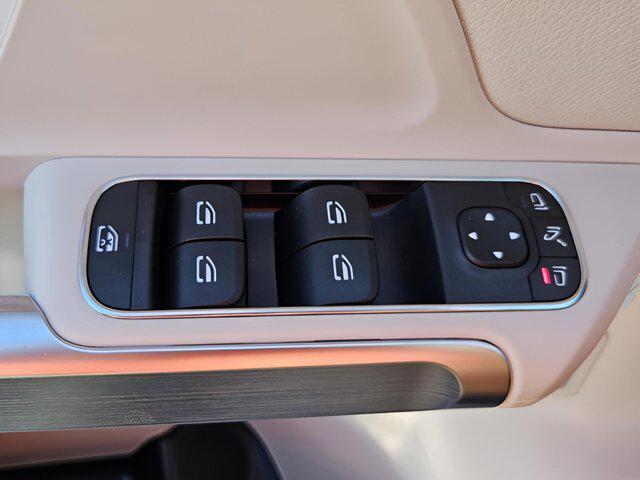 new 2026 Mercedes-Benz GLB 250 car, priced at $49,380