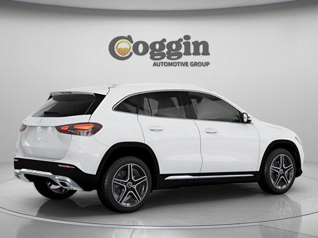 new 2026 Mercedes-Benz GLA 250 car, priced at $44,740