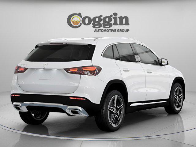new 2026 Mercedes-Benz GLA 250 car, priced at $44,740