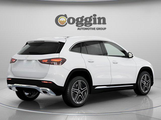 new 2026 Mercedes-Benz GLA 250 car, priced at $44,740