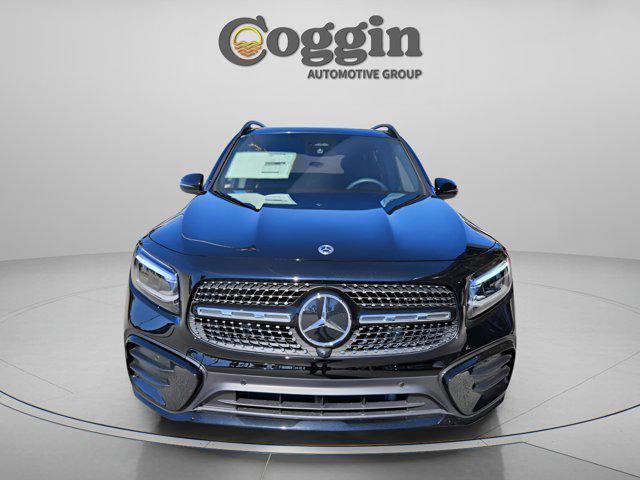 new 2026 Mercedes-Benz GLB 250 car, priced at $51,985
