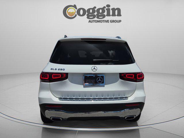 used 2022 Mercedes-Benz GLB 250 car, priced at $25,995