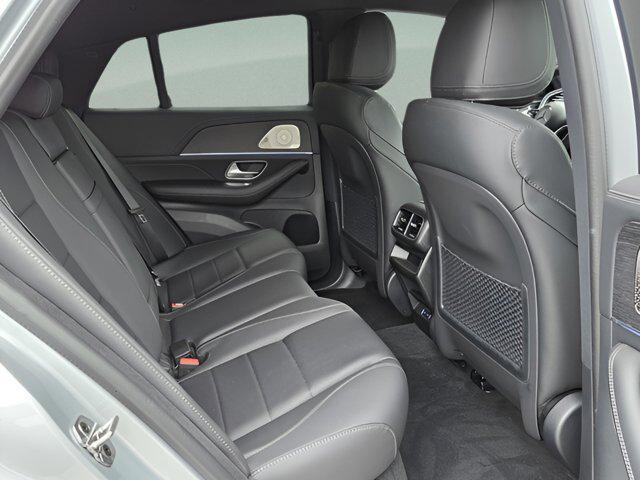 new 2026 Mercedes-Benz GLE 450 car, priced at $84,715