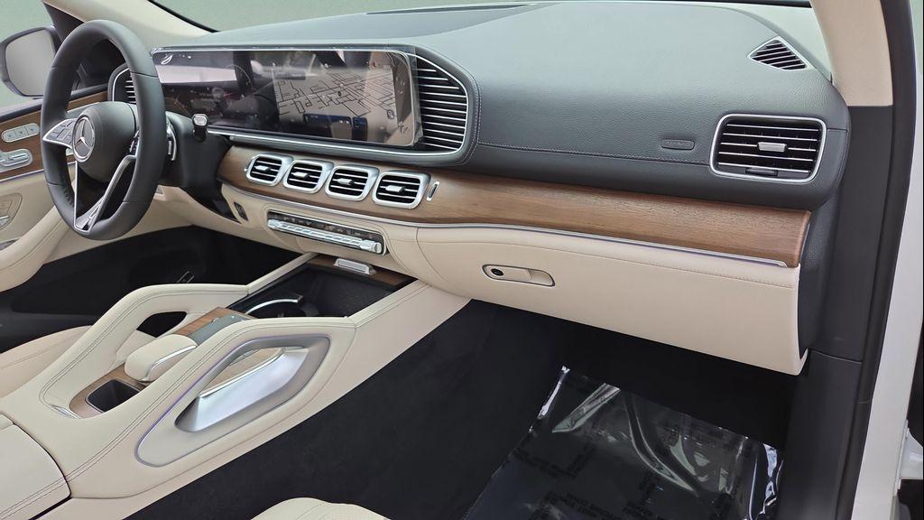 new 2026 Mercedes-Benz GLE 350 car, priced at $73,878
