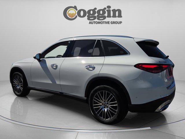 new 2026 Mercedes-Benz GLC 300 car, priced at $55,470