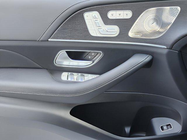 new 2026 Mercedes-Benz GLE 450 car, priced at $86,450