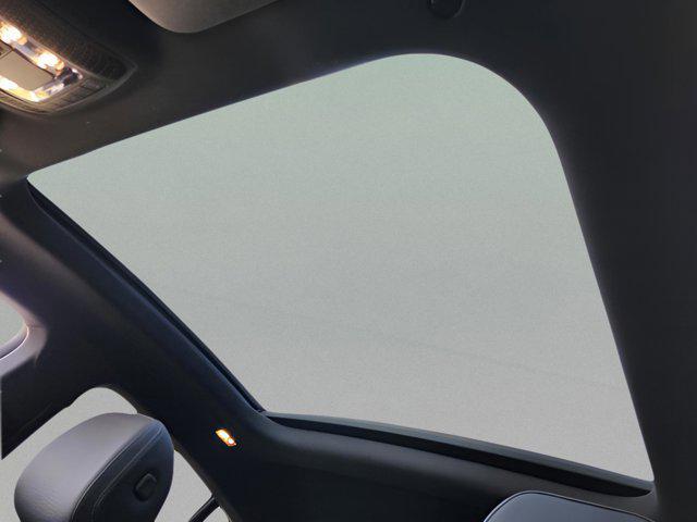 new 2026 Mercedes-Benz GLE 450 car, priced at $86,450