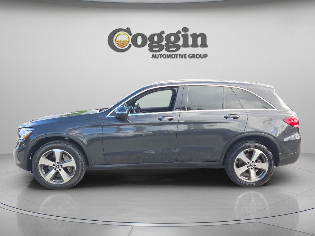 used 2022 Mercedes-Benz GLC 300 car, priced at $27,893