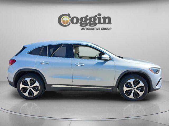 used 2026 Mercedes-Benz GLA 250 car, priced at $39,500
