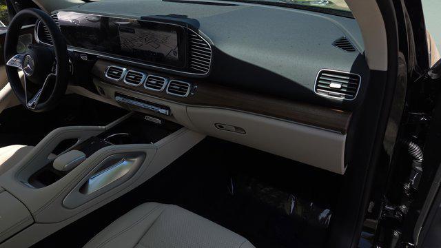 new 2026 Mercedes-Benz GLE 450 car, priced at $79,000