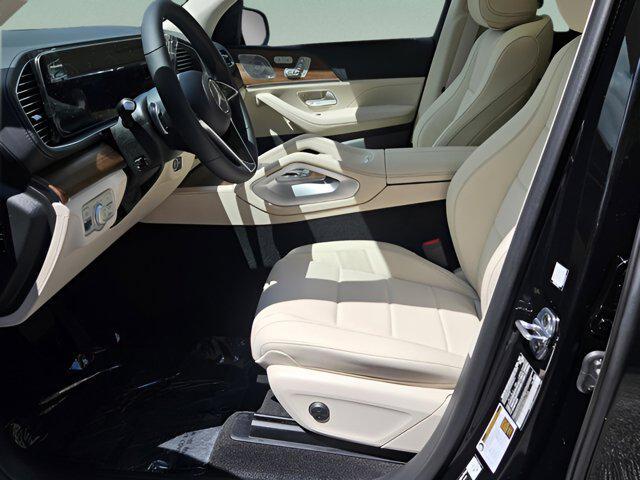 new 2026 Mercedes-Benz GLE 450 car, priced at $82,095