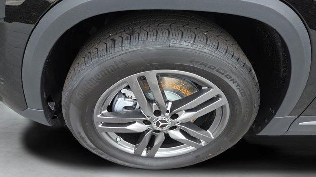 new 2026 Mercedes-Benz GLA 250 car, priced at $45,495