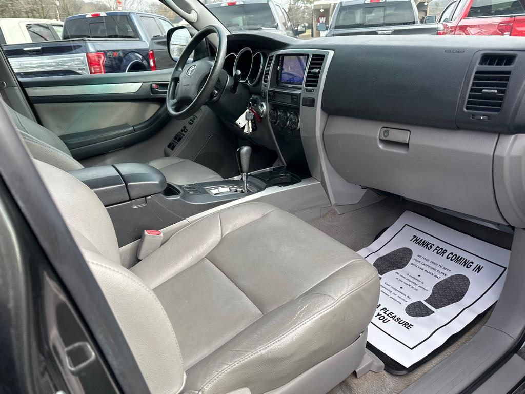 used 2006 Toyota 4Runner car, priced at $10,900
