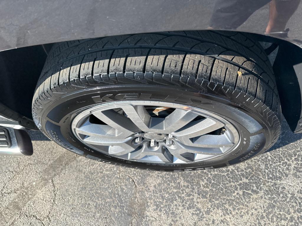 used 2015 GMC Acadia car, priced at $11,099