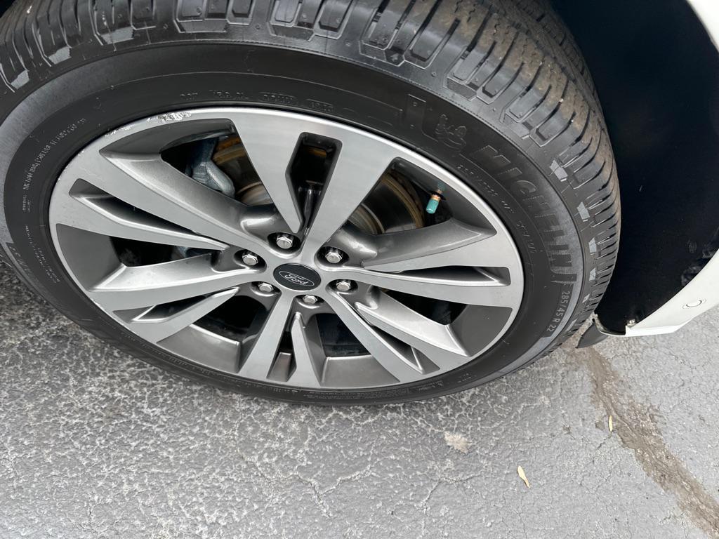 used 2020 Ford Expedition Max car, priced at $27,900