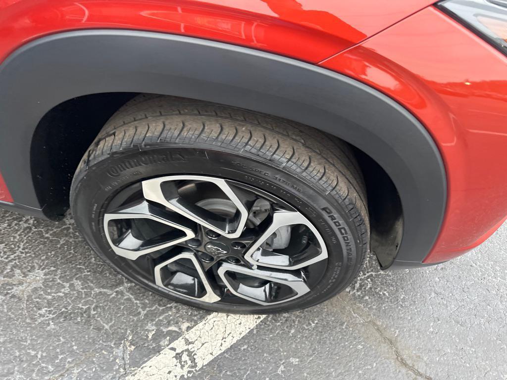 used 2024 Chevrolet Trax car, priced at $20,900