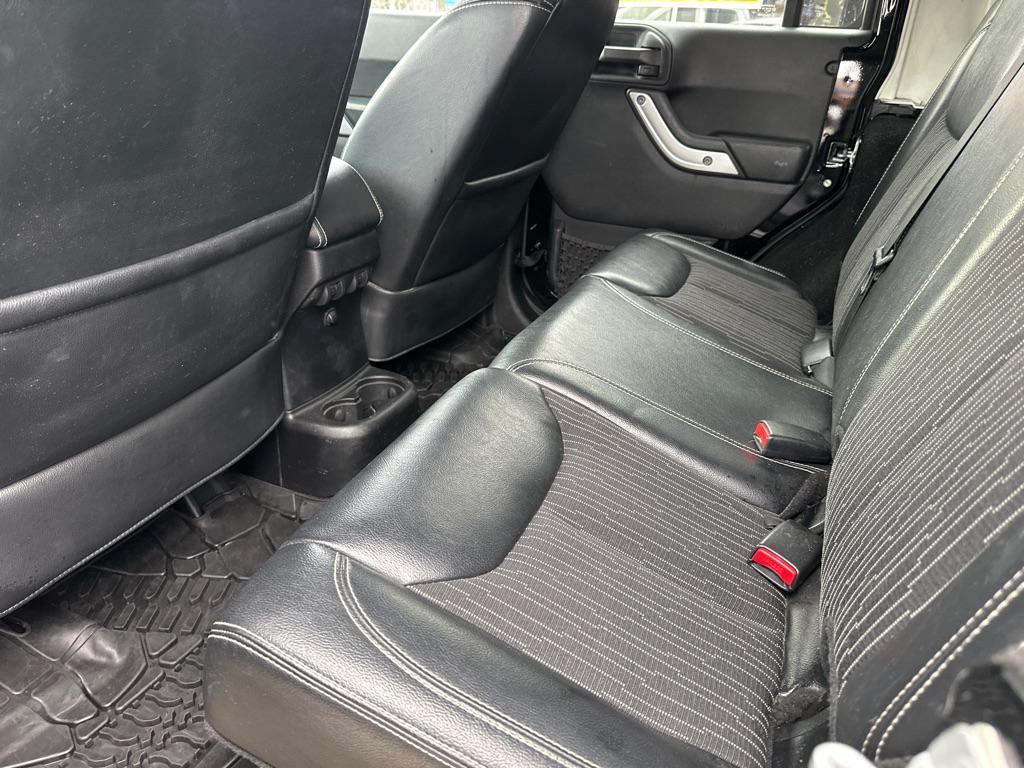 used 2013 Jeep Wrangler Unlimited car, priced at $13,500