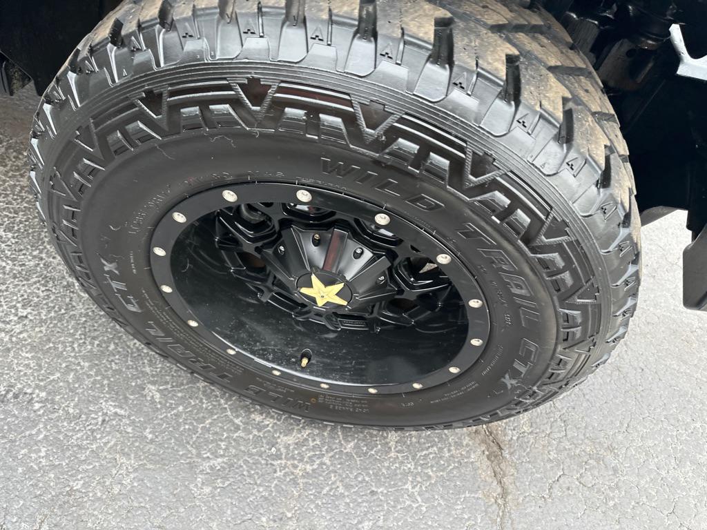 used 2013 Jeep Wrangler Unlimited car, priced at $13,500