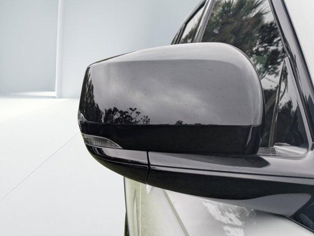 new 2025 Jeep Grand Cherokee car, priced at $35,025