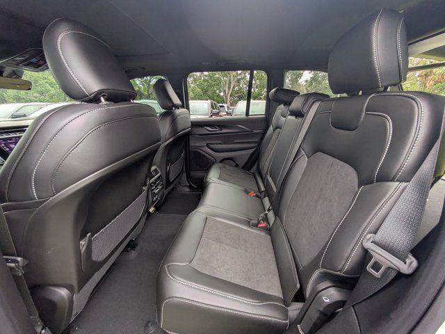 new 2025 Jeep Grand Cherokee car, priced at $38,025