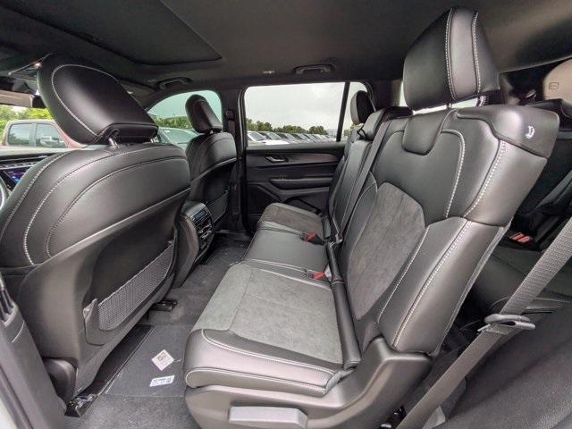 new 2025 Jeep Grand Cherokee L car, priced at $36,530