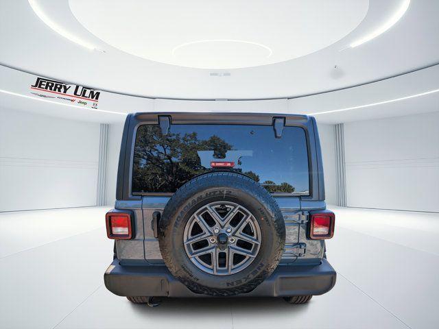 new 2026 Jeep Wrangler car, priced at $44,335