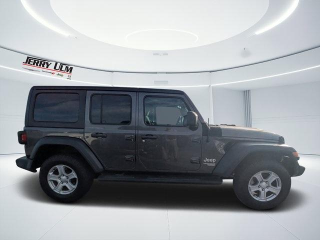 used 2020 Jeep Wrangler Unlimited car, priced at $20,394