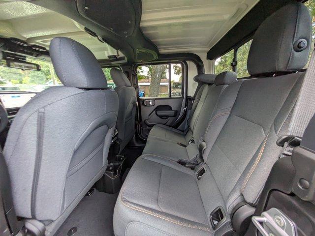 new 2025 Jeep Gladiator car, priced at $38,130