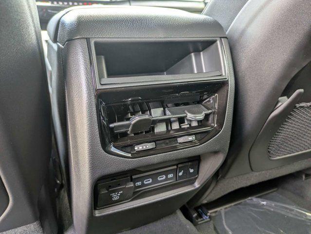 new 2026 Jeep Grand Cherokee car, priced at $43,495
