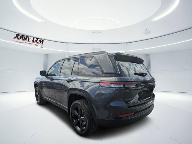 new 2025 Jeep Grand Cherokee car, priced at $37,980