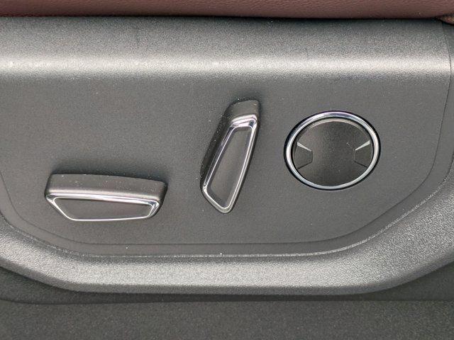 used 2023 Ford Expedition car, priced at $38,592