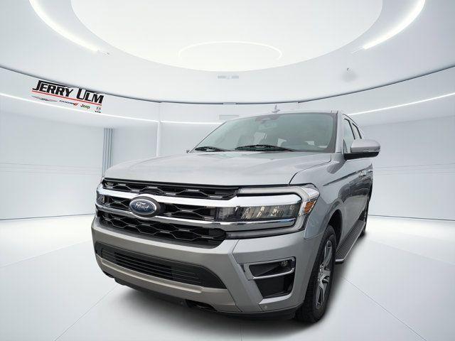 used 2023 Ford Expedition car, priced at $38,592