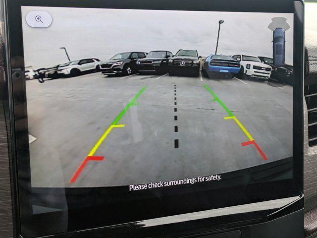 used 2023 Ford Expedition car, priced at $38,592