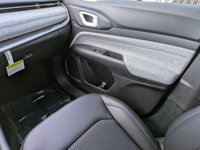 new 2026 Jeep Compass car, priced at $23,585