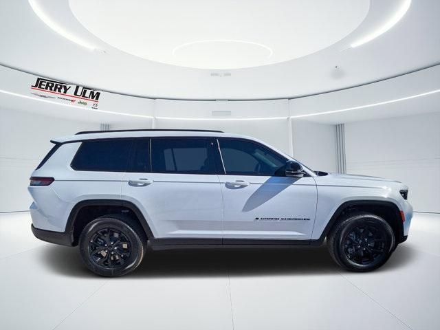 new 2025 Jeep Grand Cherokee L car, priced at $37,635