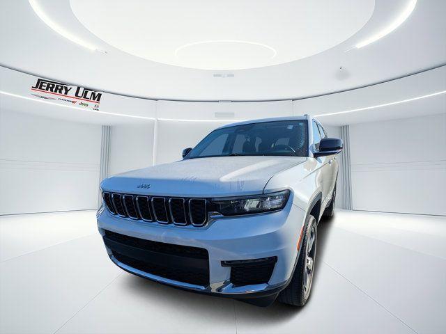 used 2022 Jeep Grand Cherokee L car, priced at $21,591