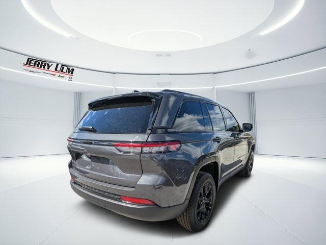 new 2025 Jeep Grand Cherokee car, priced at $37,475