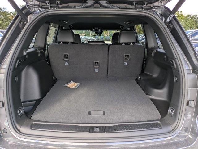 new 2025 Jeep Grand Cherokee car, priced at $37,475