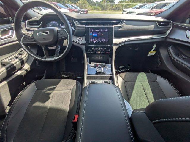 new 2025 Jeep Grand Cherokee L car, priced at $37,725