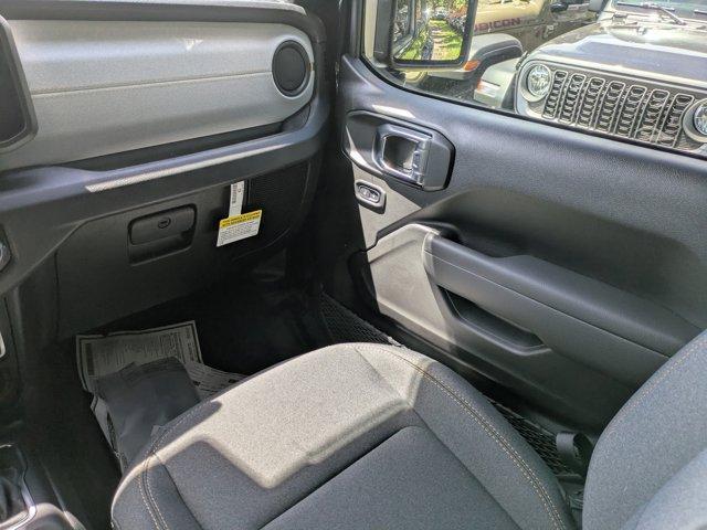 new 2025 Jeep Gladiator car, priced at $37,862