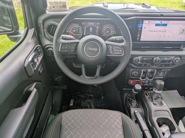 new 2025 Jeep Gladiator car, priced at $43,649